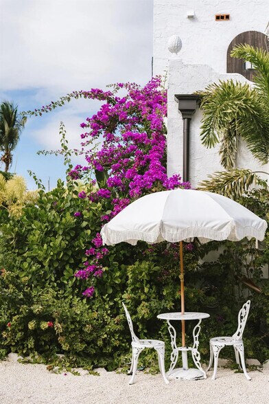 Building Photo - 610 38th St