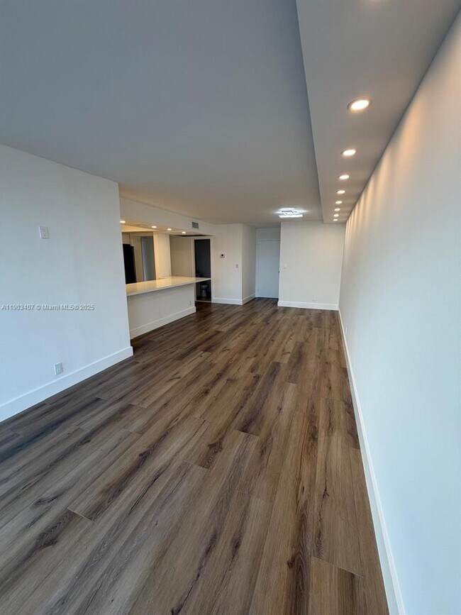 Building Photo - 701 Three Islands Boulevard