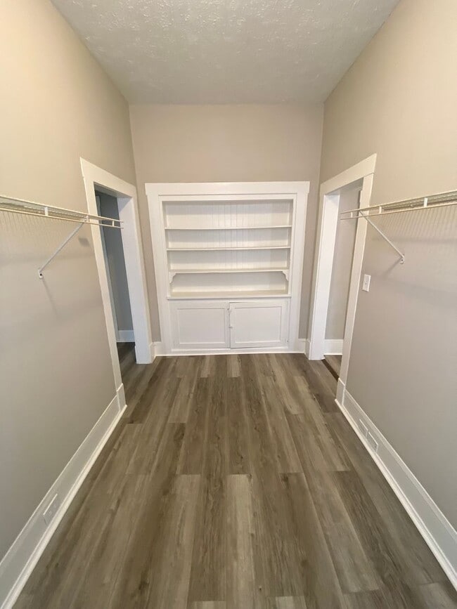 Building Photo - **ON HOLD** Columbus, GA 4 Bedroom / 2 Full Bathroom Home for Rent***