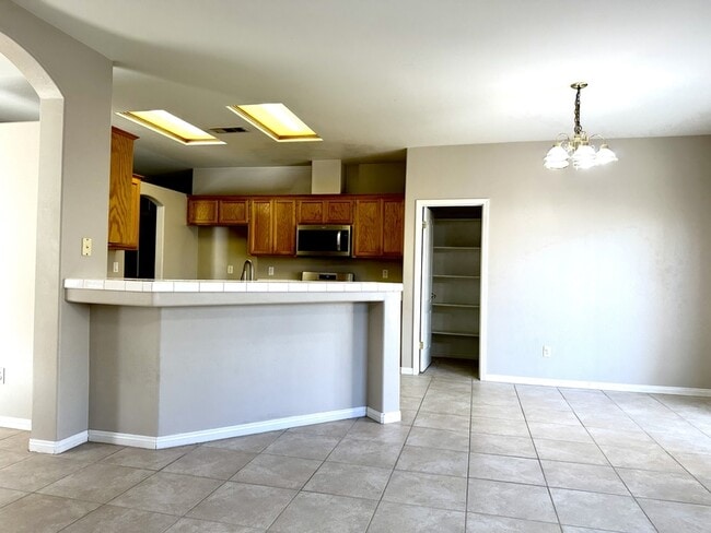 Building Photo - 11809 Sturgeon Creek Dr