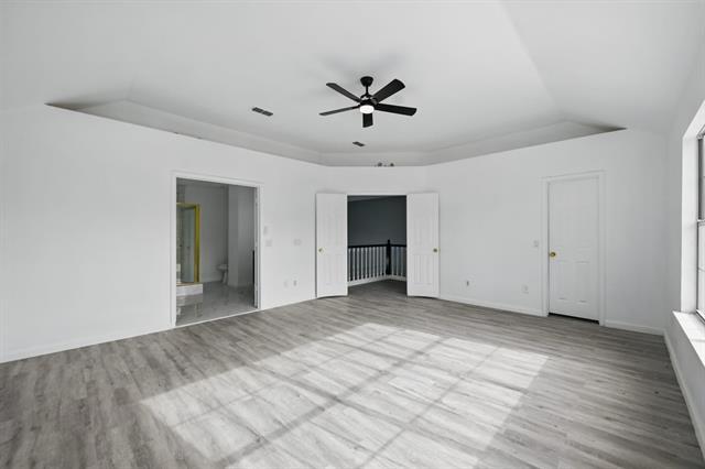 Building Photo - 6833 Lyndale Dr