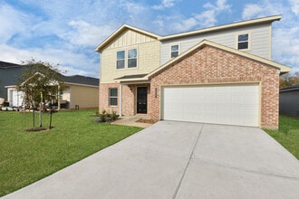 Building Photo - 15665 Briar Frst Dr