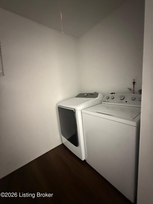 Building Photo - 1220 Afterglow Ct