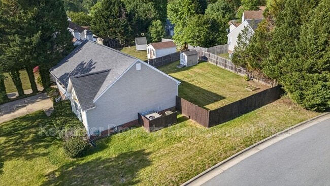 Building Photo - 3100 Brookrun Dr