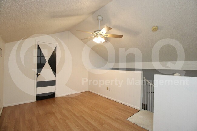 Building Photo - 30 E Brown Rd