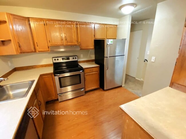 Building Photo - 5069 37th St NE