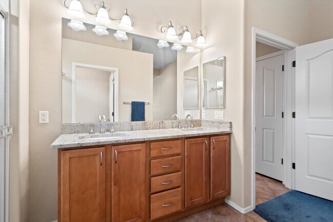 Building Photo - 5428 W Winding Desert Dr