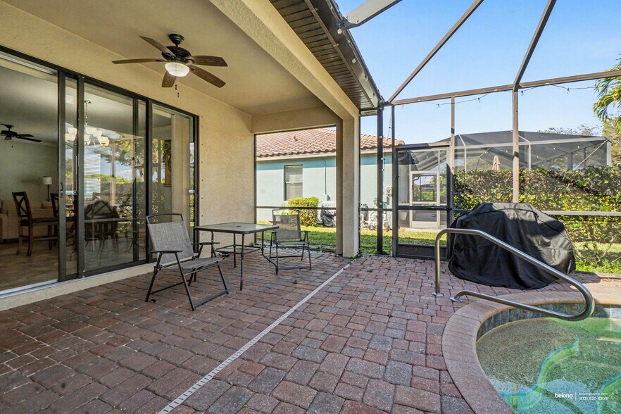 Building Photo - 2846 Via Piazza Loop