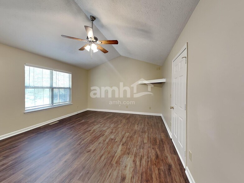 Building Photo - 1434 Preston Ct