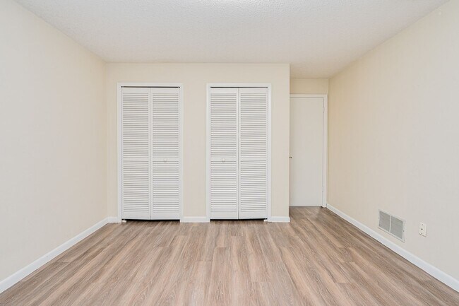 Building Photo - Renovated 3/2 Home in Daytona Beach