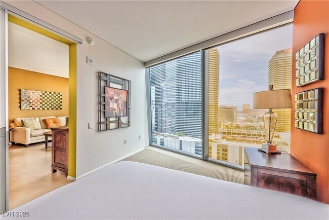 Building Photo - 3726 S Las Vegas Blvd