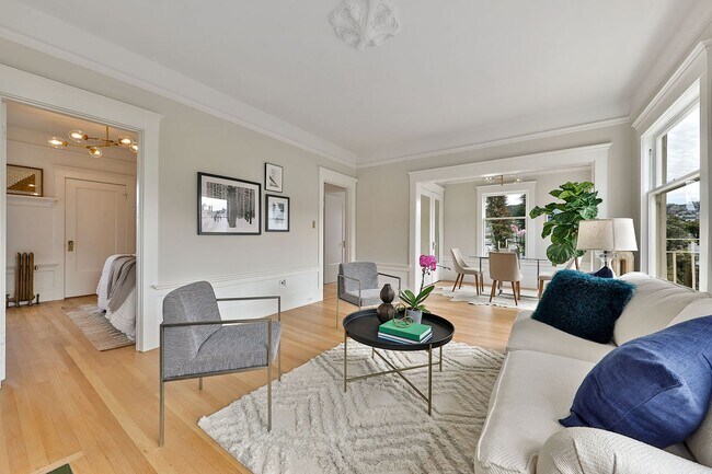 Building Photo - Cole Valley: Bright Top Floor Unfurnished 1 Bed 1 Bath with Garage Parking