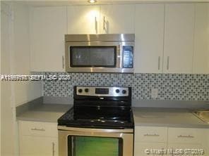 Building Photo - 16701 NE 14th Ave