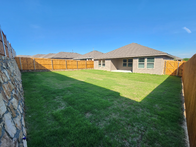 Building Photo - 5805 Harvey Gap Ln