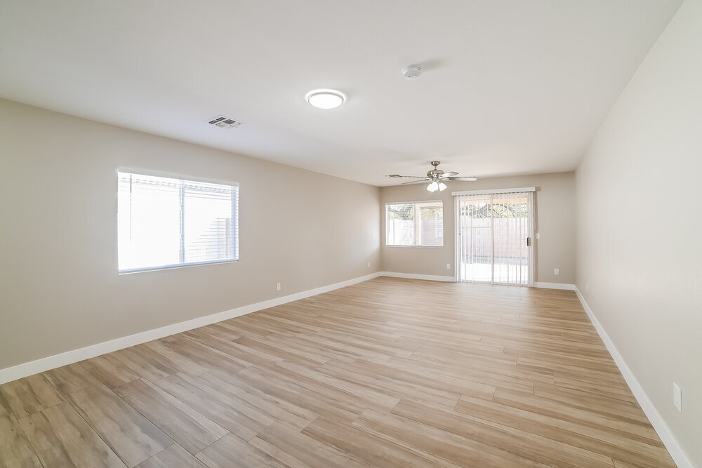 Building Photo - 11547 E Camino St