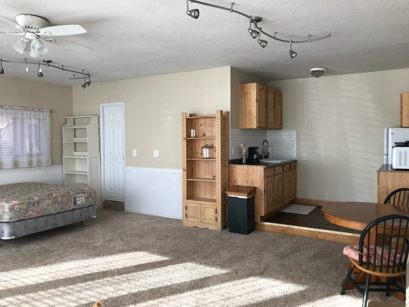 Building Photo - 1352 Pheasant Way