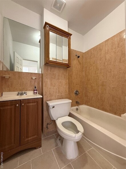Building Photo - 43 Troutman St