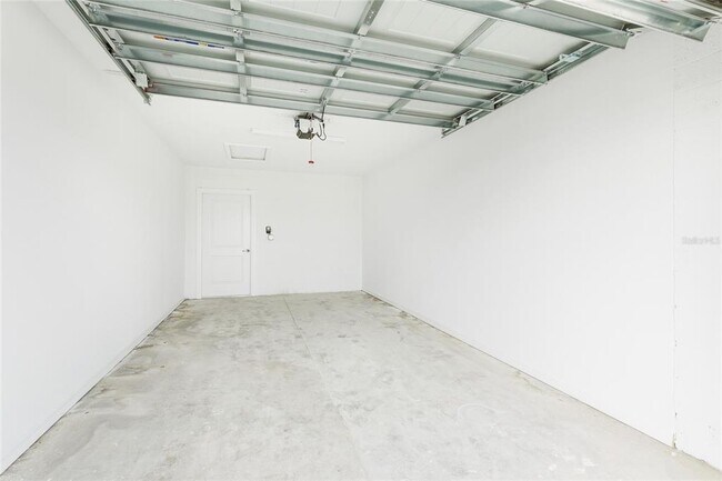 Building Photo - 19015 Scallop Lp