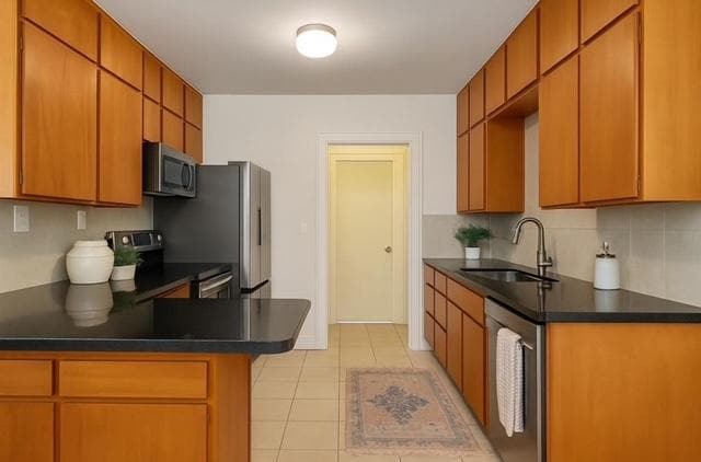 Building Photo - 4507 N Donald Ave