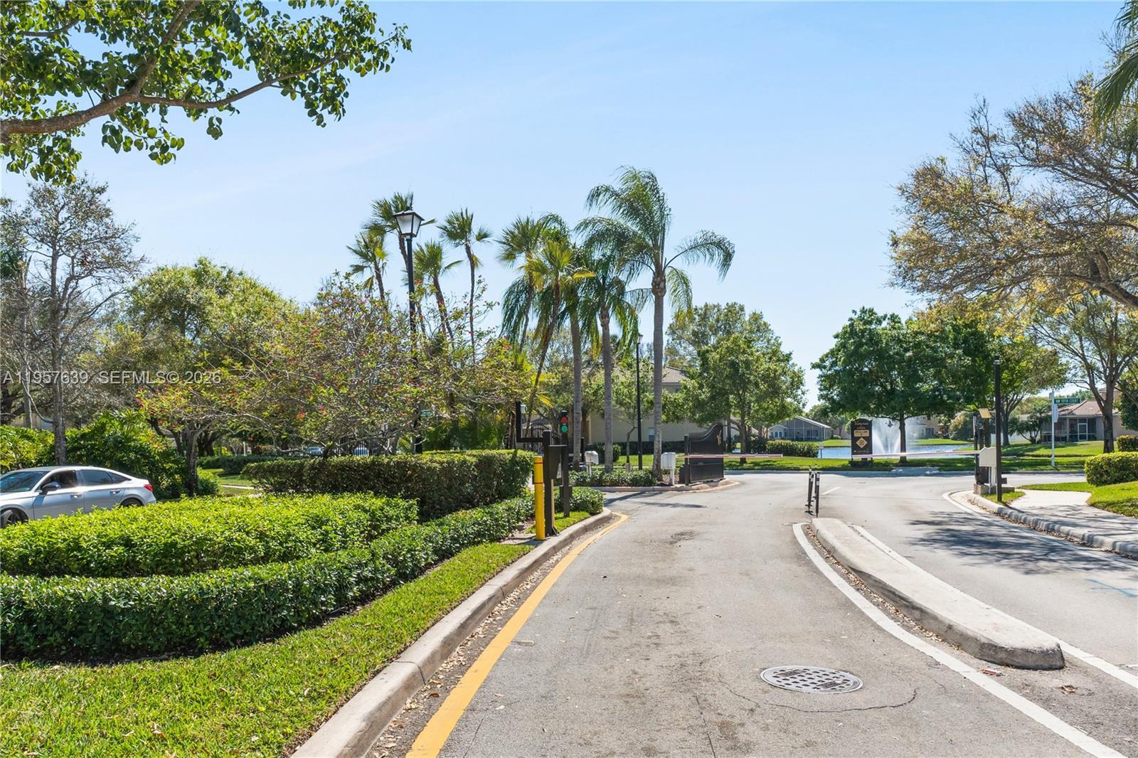 Building Photo - 5758 NW 48th Ave