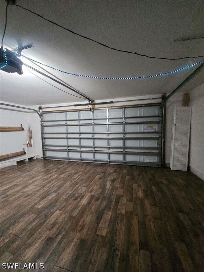 Building Photo - 4619 Chippendale Dr