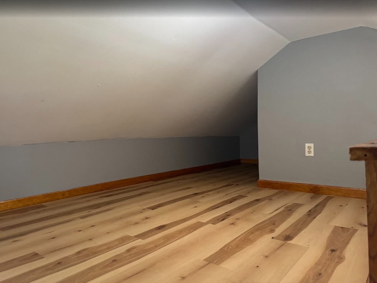 storage loft - 44 Morgan St