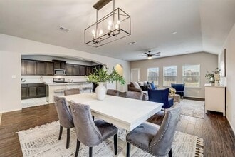 Building Photo - 212 Durata Dr