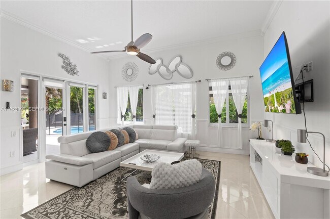 Building Photo - 16601 SW 87th Ct