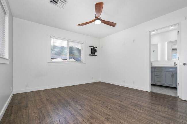Building Photo - Waikapu Gardens 4 Bed/3 Bath, Beautiful Ho...