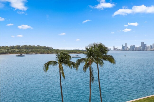 Primary Photo - 2442 Fisher Island Dr