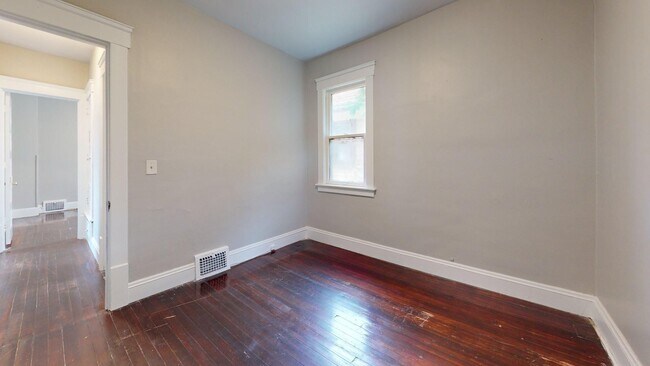 Building Photo - 3001 Denison Ave
