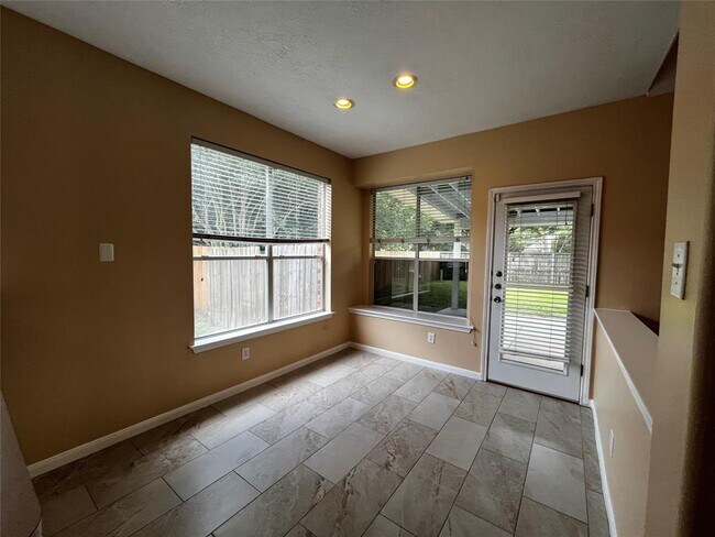 Building Photo - 14707 Concord Grove