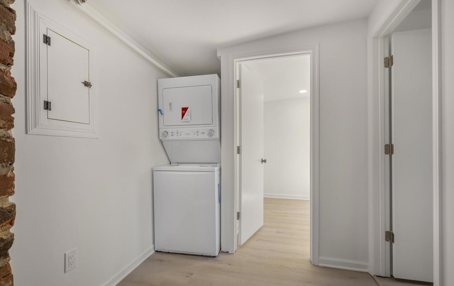 Building Photo - 2723 E Huntingdon St