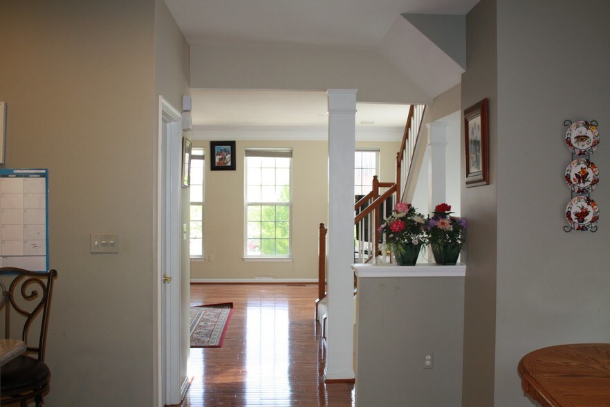 Building Photo - 13632 Flying Squirrel Dr