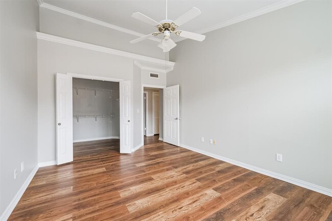 Building Photo - 2111 Welch St