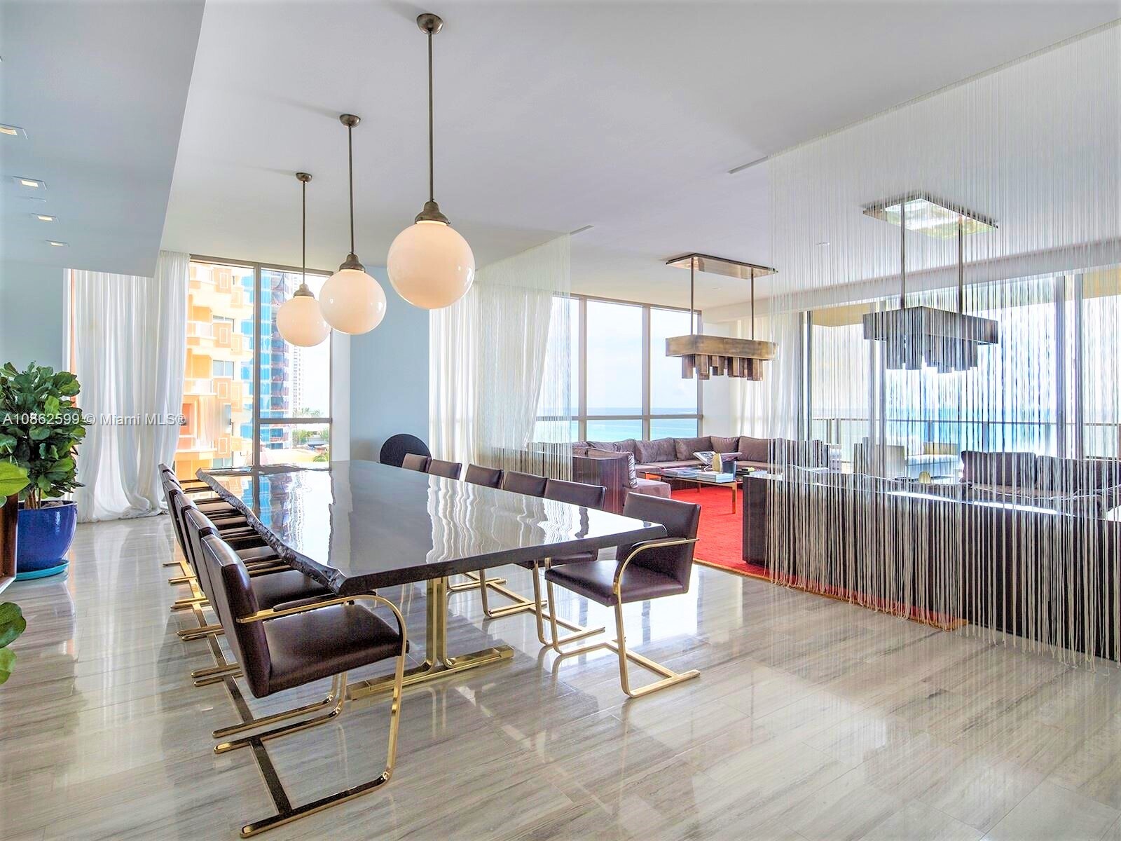 Building Photo - 17749 Collins Ave