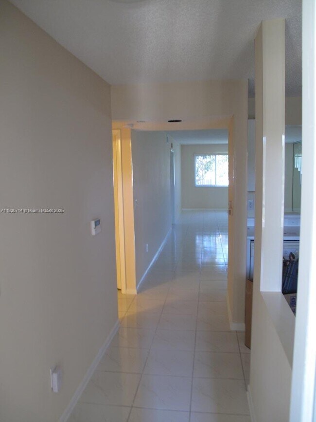 Building Photo - 9511 Weldon Cir