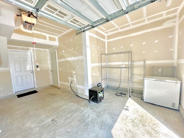 Building Photo - 42705 Tunstall Ter
