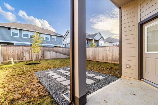 Building Photo - 21111 Rio San Jose Ct