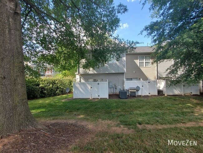 Building Photo - 8955 Gerren Ct