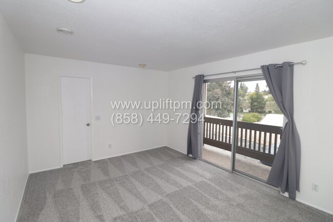 Building Photo - 1BR/1BA LA MESA w/ 2 Balconies near Lake M...