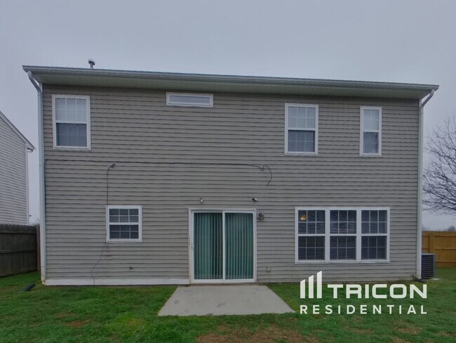 Building Photo - 12724 Deaton Hill Dr