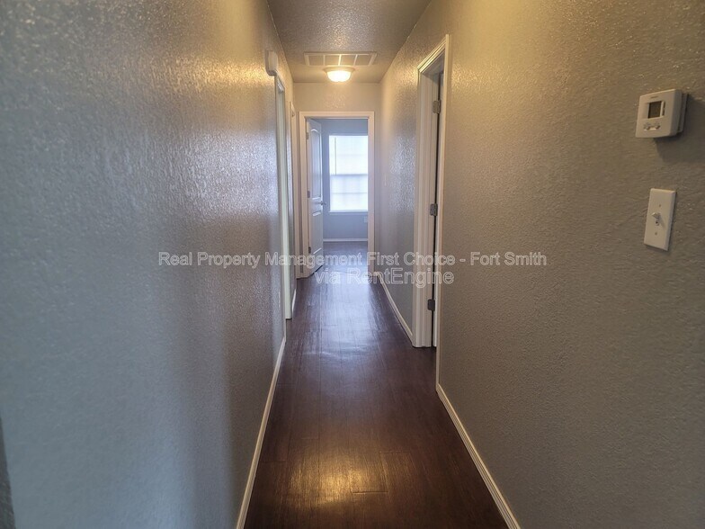 Building Photo - 2021 Ingalls Ln