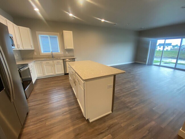 Building Photo - NEW CONSTRUCTION - MODERN LIVING: 3 bdrm/2 bath