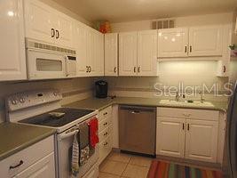 Building Photo - 500 Park Blvd S