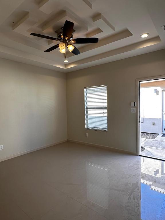 Building Photo - 510 Peabody Ave