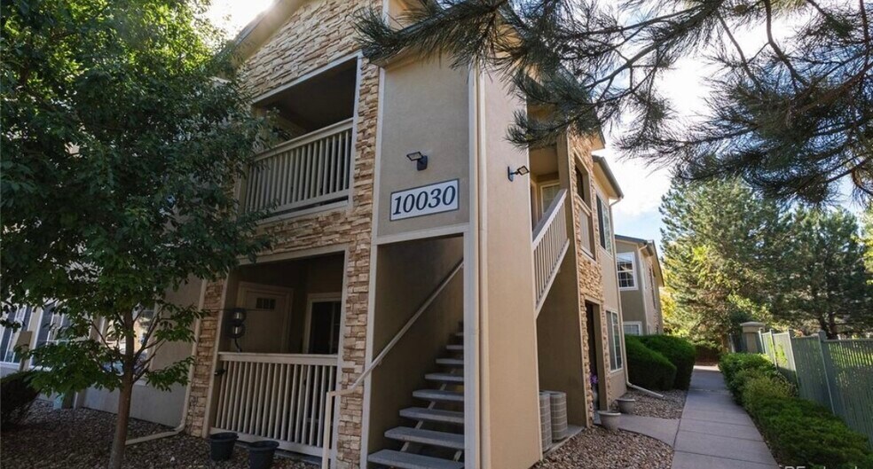 Building Photo - 10030 E Carolina Dr