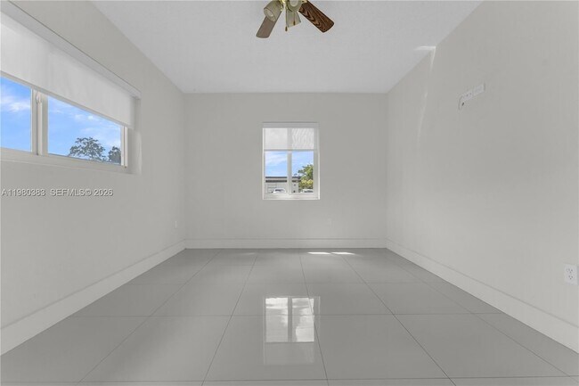 Building Photo - 5271 NW 5th St