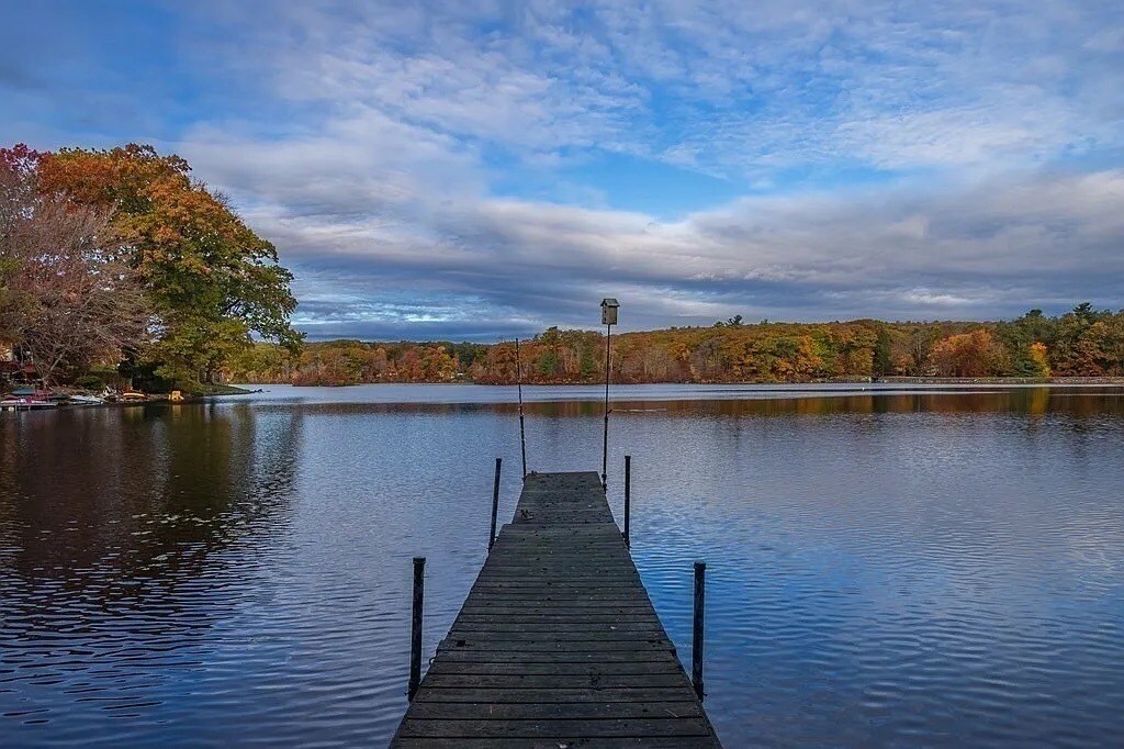 Building Photo - 3 Bylund Dr