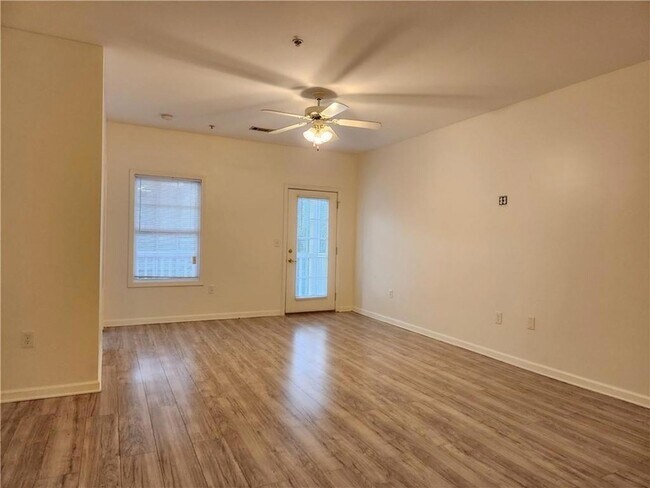 Building Photo - 7712 Autry Cir